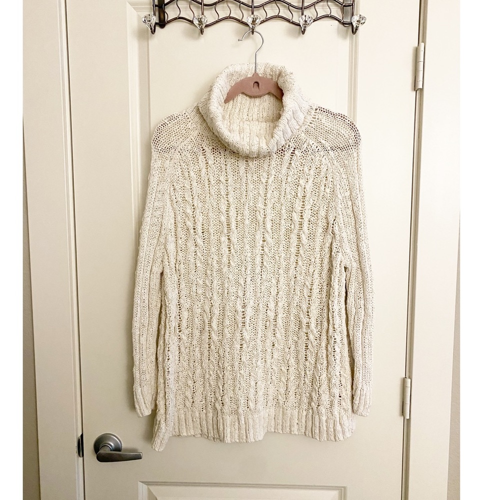 Free People Cream long sleeve knit sweater with cutout